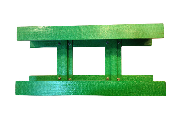 国鹏-玻璃钢桥架